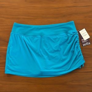 Zella Size XL/TG Teal Workout skirt with undershorts